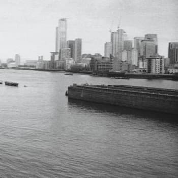 Girls In Synthesis - Now Here's An Echo From Your Future Vinyl