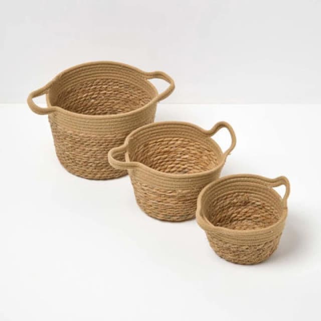 Homescapes Set of 3 Woven Storage Baskets, Natural Grass and Rope Natural unisex