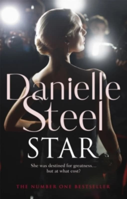 Star. Paperback. By Danielle Steel Books