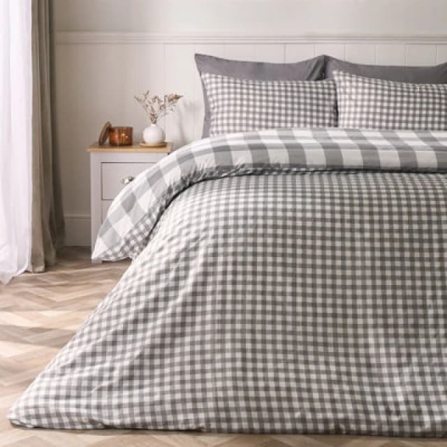 OHS OHS Gingham Reversible Bedding Set Duvet Cover with Pillowcase in Grey Size: Single Grey Single Unisex 5027434183067