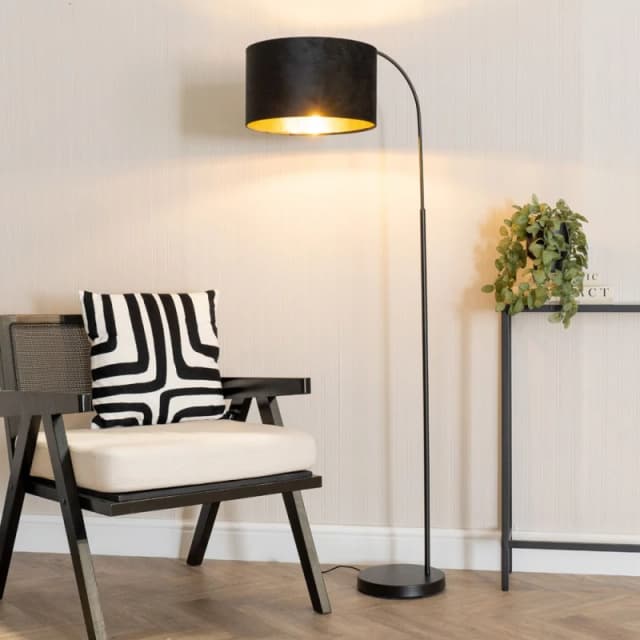 ValueLights ValueLights Curva Black Arched Floor Lamp with Black Velvet and Gold Inner Lamp Shade Black One Size Unisex 5059406061301