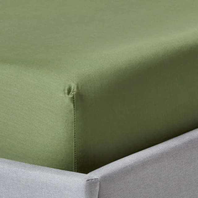 Homescapes Moss Green Organic Cotton Fitted Sheet 400 Tc, Single