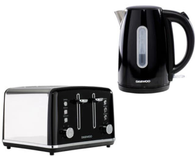 Daewoo Daewoo 'Kensington' Retro Matching Toaster and Kettle Set 1.7L Rapid Boil 4 Slice in Black One Size Unisex 5024996940756