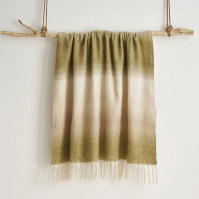 Allure Bath Fashions Ombre Faux Mohair Throw - Soft Fringed Blanket 130 X 170Cm - Green