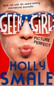 Picture Perfect by Holly Smale Paperback