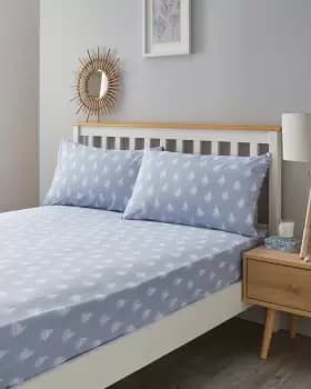 Cotton Traders Lulworth Fitted Sheet Set in Blue