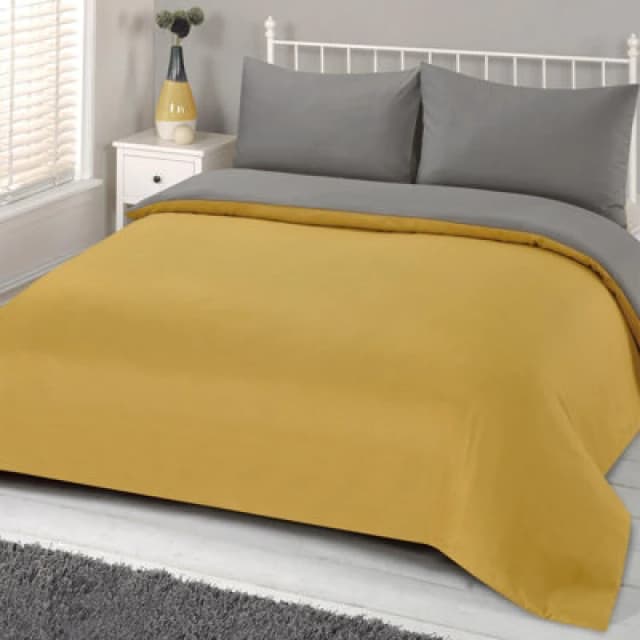 OHS OHS Plain Dyed Reversible Duvet Cover Cover with Pillowcase Set in Yellow Size: Double Yellow Double Unisex 5027434119820