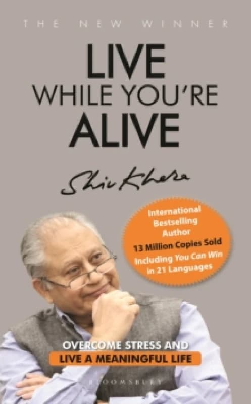 Live While You're Alive Paperback / softback