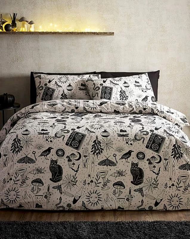 Catherine Lansfield Catherine Lansfield Witchcraft Duvet Set Black/Natural - Catherine Lansfield - Size: SINGLE Black/Natural SINGLE WP33101