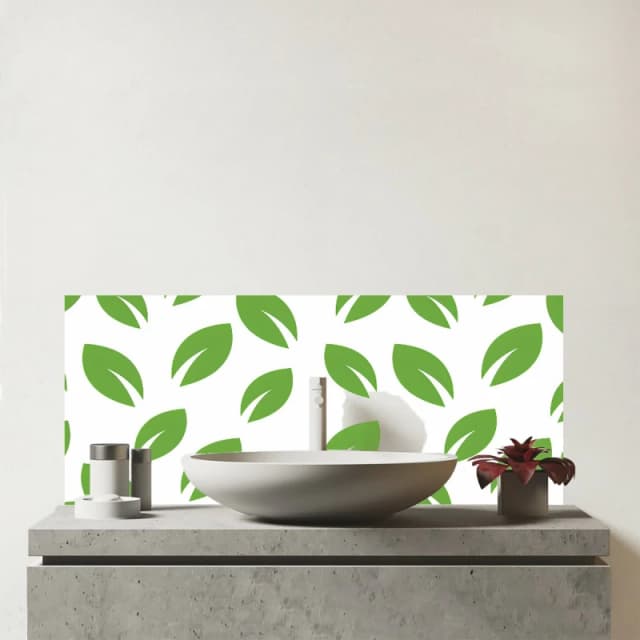 Warren Reed - Designer Leaves Pattern Glass Bathroom Splashback in Green Green Unisex