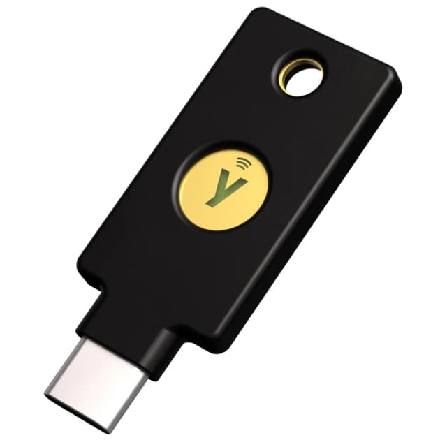 Yubico Yubico USB password manager stick Black/golden 5060408464236 5060408464236