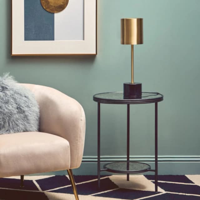 Premier Housewares Design Two Tier Side Table, Two Tier Layout Small Lounge Table, Easily Maintained Rustic Side Table by Couch Black