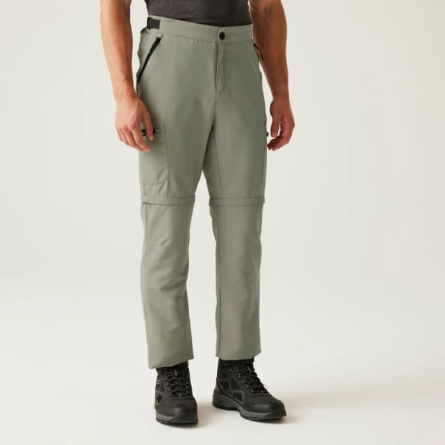 Regatta Regatta Men 'Leesville' Zip Off Hiking Trousers in Light Sand Size: 40R Light Sand 40R Male 5063019996912
