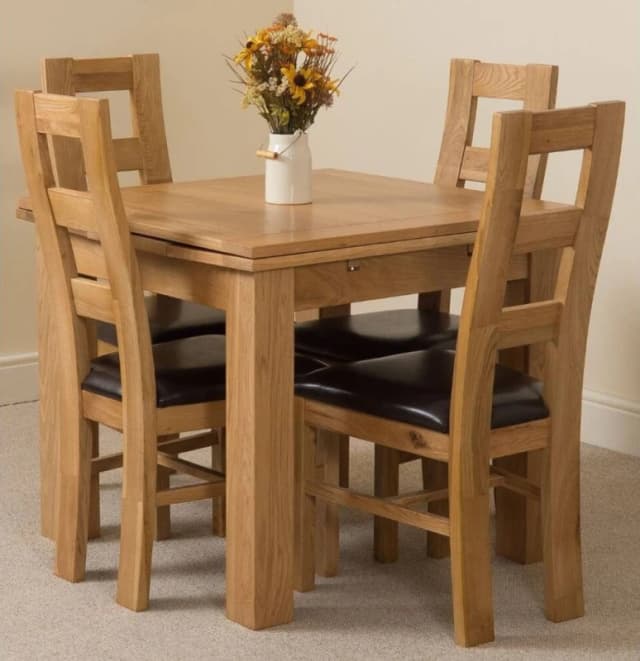 Thats Furniture Richmond 90-150cm Square Oak Extending Dining Table & 4 Yale Chairs in Brown Brown Unisex