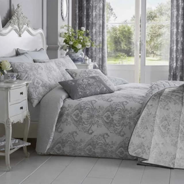 Homescapes French Toile Patterned Duvet Cover Set Grey