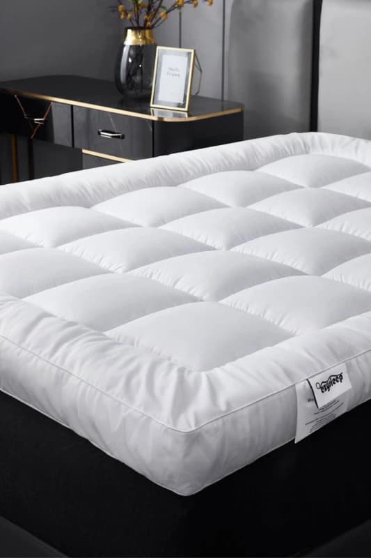 Ezysleep Ezysleep 4" Thick Super Soft Mattress Topper in White Size: Small Single White Small Single Unisex 0753775273574