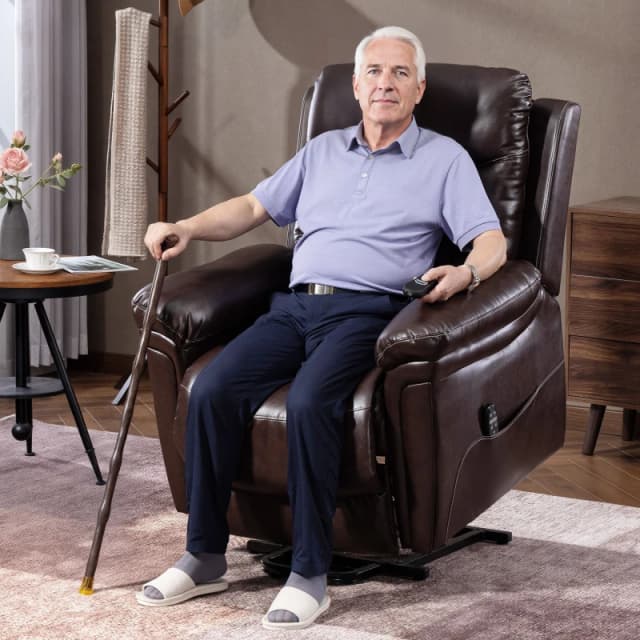 HOMCOM HOMCOM Massage Recliner Chair, Lift Chair with Heat, USB, Remote, Brown Size: Armchair Brown Armchair Unisex 5063603431751