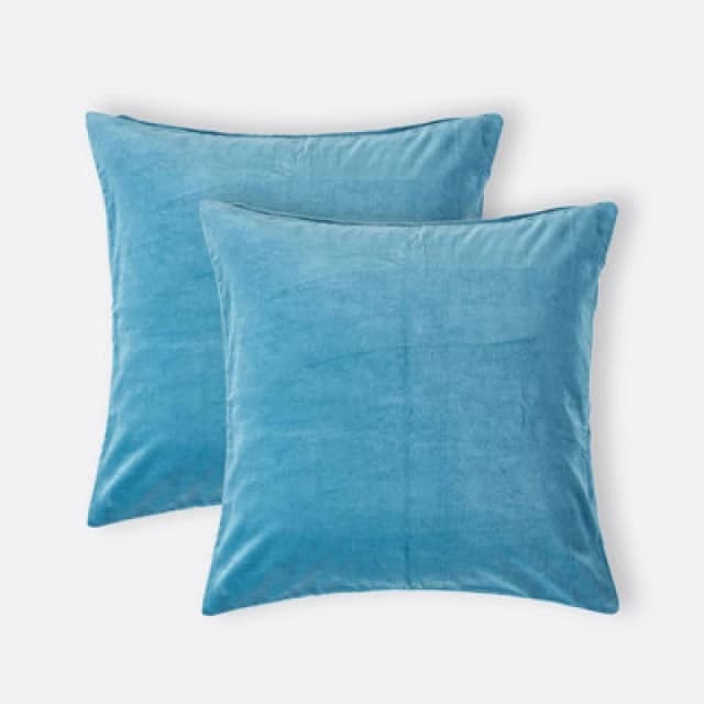 Homescapes Set Of 2 Blue Velvet Cushion Covers, 40 X 40 Cm