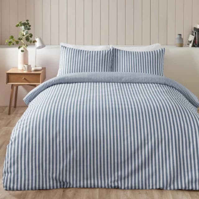 Catherine Lansfield Catherine Lansfield 'Brushed Cotton Stripe' Duvet Cover Set in Blue Size: Double Blue Double Unisex 5057681153537