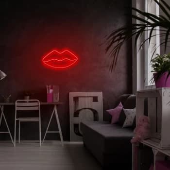 Lips - Red Red Wall Lamp