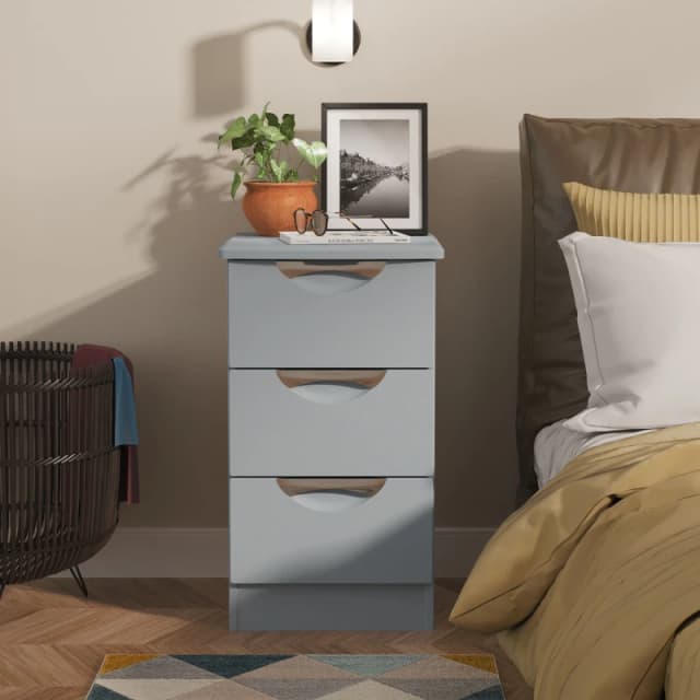 Ready Assembled 2 U Holborn 3 Drawer Bedside Cabinet (Ready Assembled) in Light Blue Light Blue Unisex