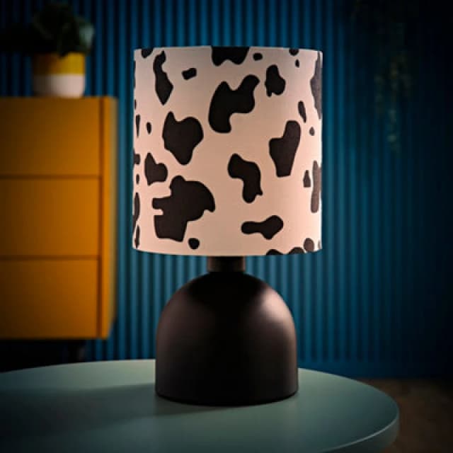 ValueLights ValueLights Mileys Cow Print Drum Lamp Shade Matte Black Table Lamp with LED Bulb Black One Size Unisex 5059406066542