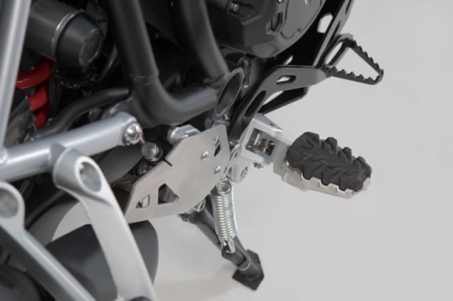 SW-Motech EVO footrest kit - Triumph Tiger 800/ 900/ 1200, Scrambler 1200., black-silver