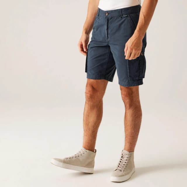 Regatta Mens Shorebay II Cargo Shorts in Mid Navy Size: 40R Mid Navy Male 40R
