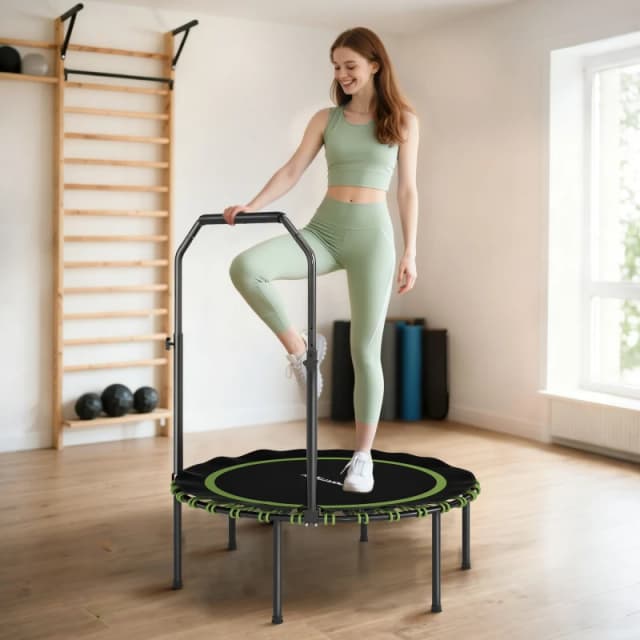 SPORTNOW 40" Foldable Fitness Trampoline Rebounder with Handle in Green Size: 100cm Green Unisex 100 cm