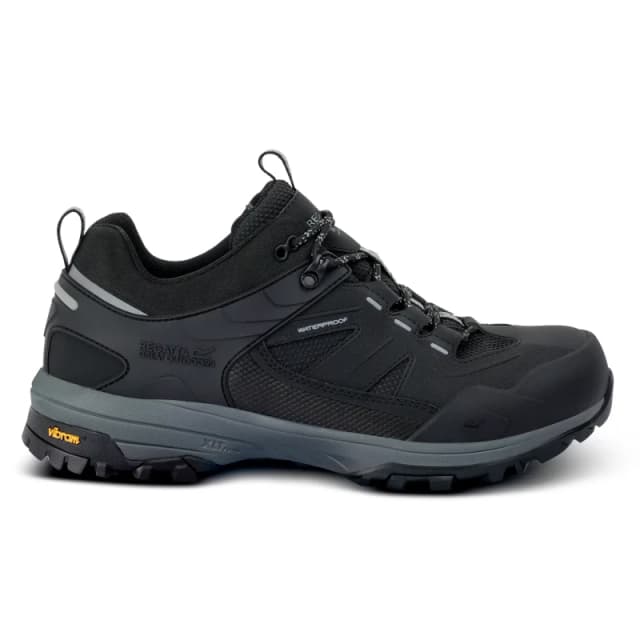 Regatta Regatta Men Regen Waterproof Breathable Low Walking Boots in Jet Black Size: 8 Jet Black 8 Male 5063516062189