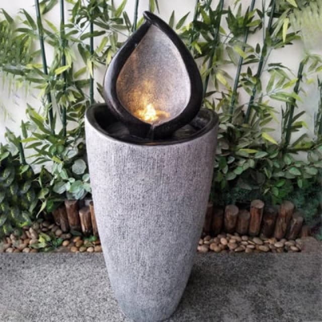 Certikin Heissner Flame Vase Water Feature Complete With Pump + Light 016642-00
