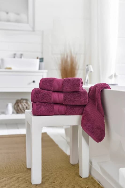 Deyongs Bliss Pima 4 Piece Towel Bale - 2 x Hand & x 2 Bath Towels in Cerise Cerise Unisex