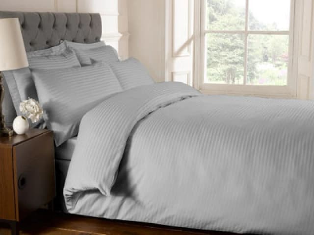 Rapport Home 250 Thread Count Cotton Percale Quilt Cover