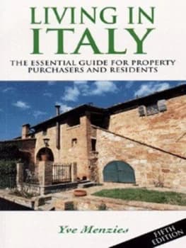 Living in Italy by Y. M Menzies Paperback