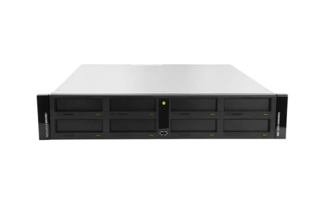 Overland-Tandberg O-T RDX QuikStation 8 RM. 8-bay. 2x 10GB Ethernet. r