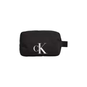 Calvin Klein Jeans Sport Essentials Washbag Cb - Black