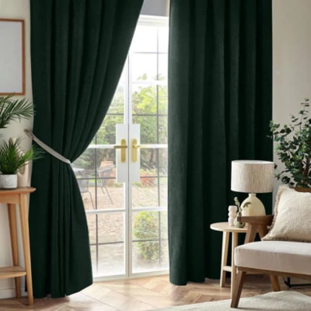 Luxury Living Chenille Blackout Pencil Pleat Top Curtains 117Cm X 137Cm Green