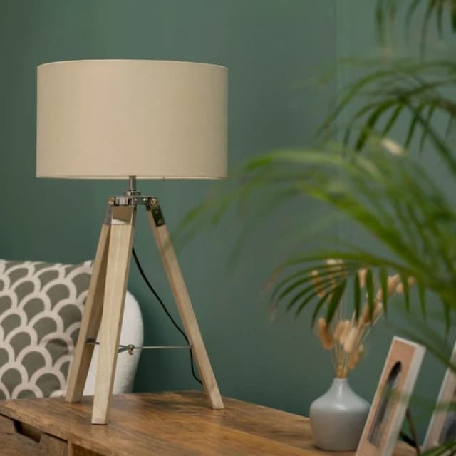 ValueLights Clipper Light Brown Tripod Table Lamp Medium Natural Shade Brown