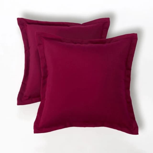 Homescapes Luxury Outdoor Cushions 2 Set, Waterproof Filled Cushions, Soft-Touch,plain Burgundy Red,for Garden And Indoors,45X45Cm
