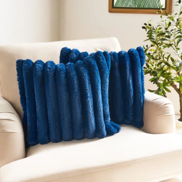 OHS OHS 2 Pack Jumbo Soft Faux Fur Ribbed Decorative Square Cushion Covers in Navy Size: 45cm x 45cm Navy 45cm x 45cm Unisex 5027434233946