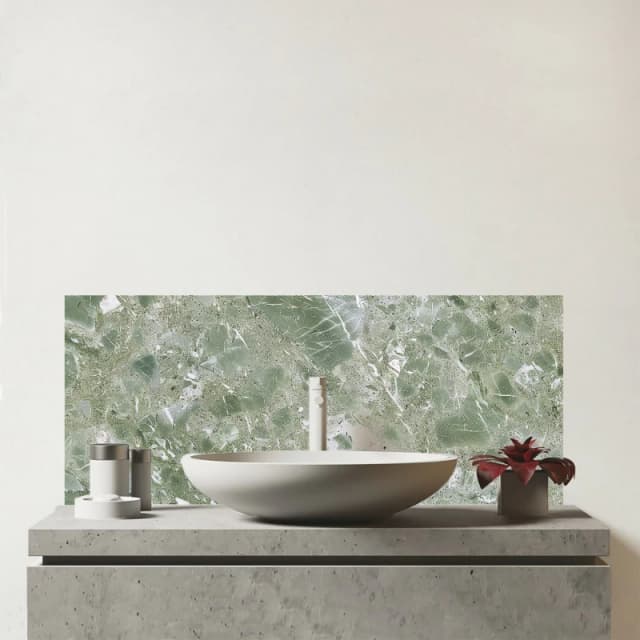 Warren Reed - Designer Pale Green Quartz Effect Glass Bathroom Splashback Green Unisex