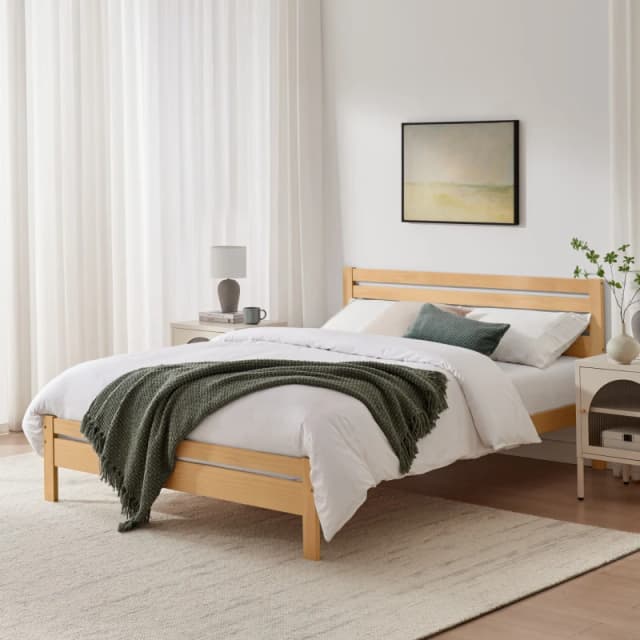 FurnitureboxUK FurnitureboxUK Declan Solid Pine King Size Bed Frame in Light Oak Light Oak King Unisex 5061064387112