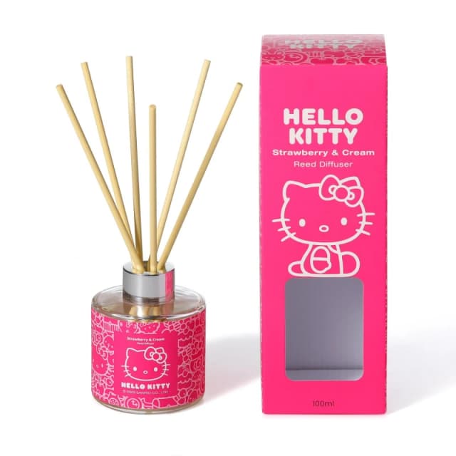 Hello Kitty Strawberry & Cream Diffuser 100ml None unisex 100ml