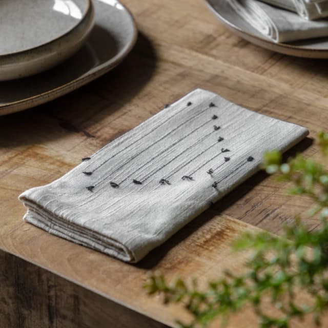 Gallery Interiors Diamond Weave Napkin (Pack of 4)