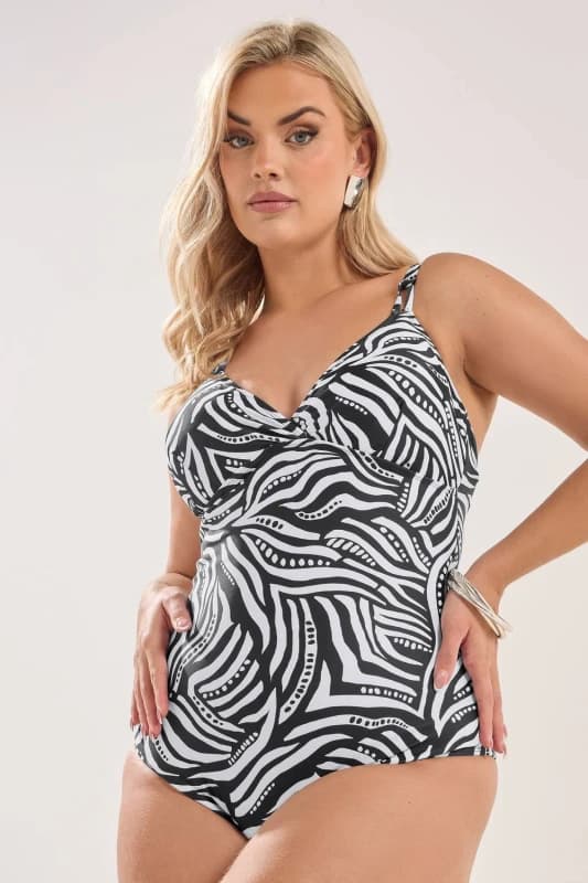 Yours Womens Geometric Print Swimsuit Size: 28 Multicolor Female 28