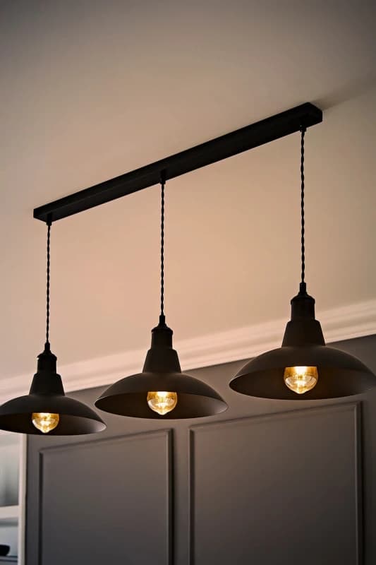 ValueLights ValueLights Civic Matte Black 3 Drop Bar Matte Black Diner Ceiling Pendant Light with Bulbs Black One Size Unisex 5059406063671