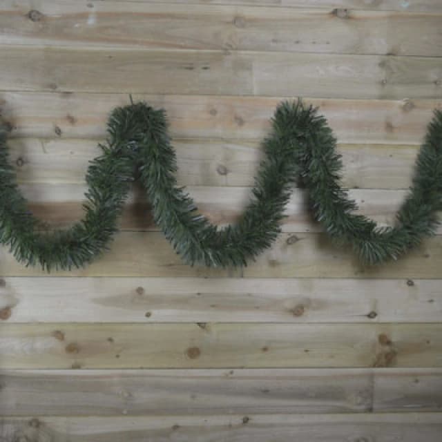 Samuel Alexander 10M X 15Cm Luxury Chunky Cut Tinsel Garland Christmas Tree Decoration - Green