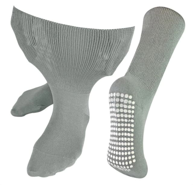 Dr.Socks Dr.Socks Men 1 Pack Extra Wide Bamboo Oedema Socks with Grips in Grey Size: 4-7 Grey 4-7 Male 5056632608164