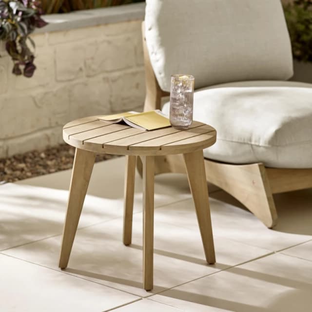 FurnitureboxUK FurnitureboxUK Iko Solid Wood Round Outdoor Indoor Side Table in Light Brown Light Brown One Size Unisex 5056784305065