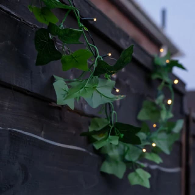 Streetwize 2m Solar Ivy Outdoor Garland String Lights 20 LED - Green Green One Size